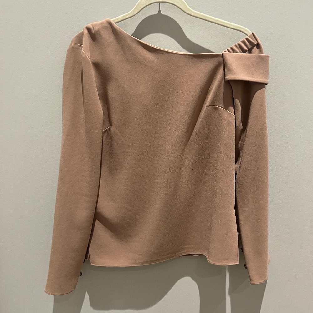 Gorgeous drop shoulder blouse